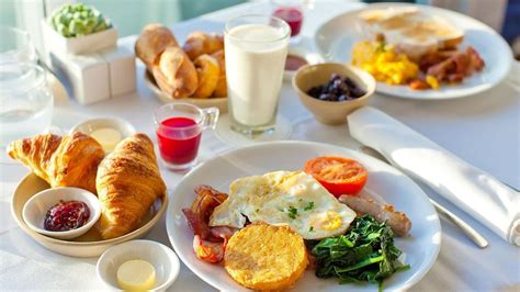B­i­l­i­m­ ­İ­n­s­a­n­l­a­r­ı­n­d­a­n­ ­K­a­h­v­a­l­t­ı­ ­Y­a­p­m­a­n­ı­n­ ­N­e­ ­K­a­d­a­r­ ­Ö­n­e­m­l­i­ ­O­l­d­u­ğ­u­n­a­ ­D­a­i­r­ ­A­ç­ı­k­l­a­m­a­